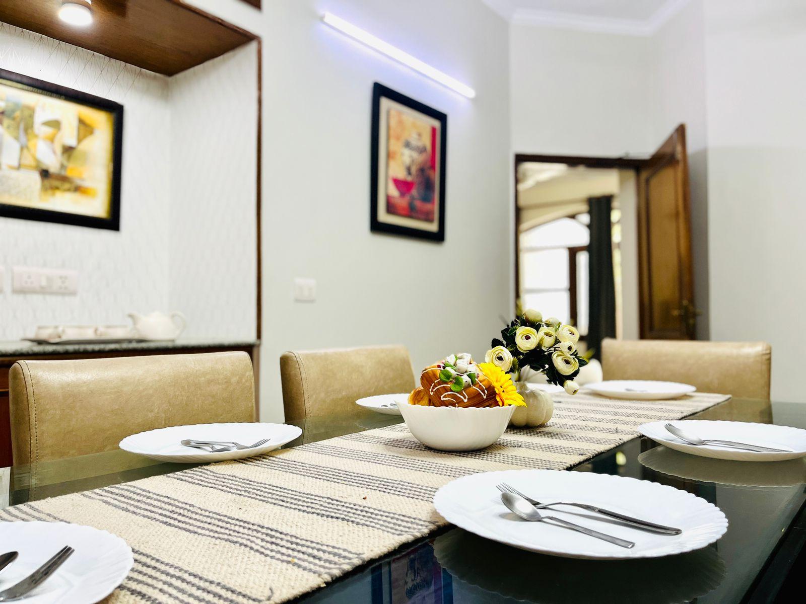 Service Apartments Gurgaon - DINING 